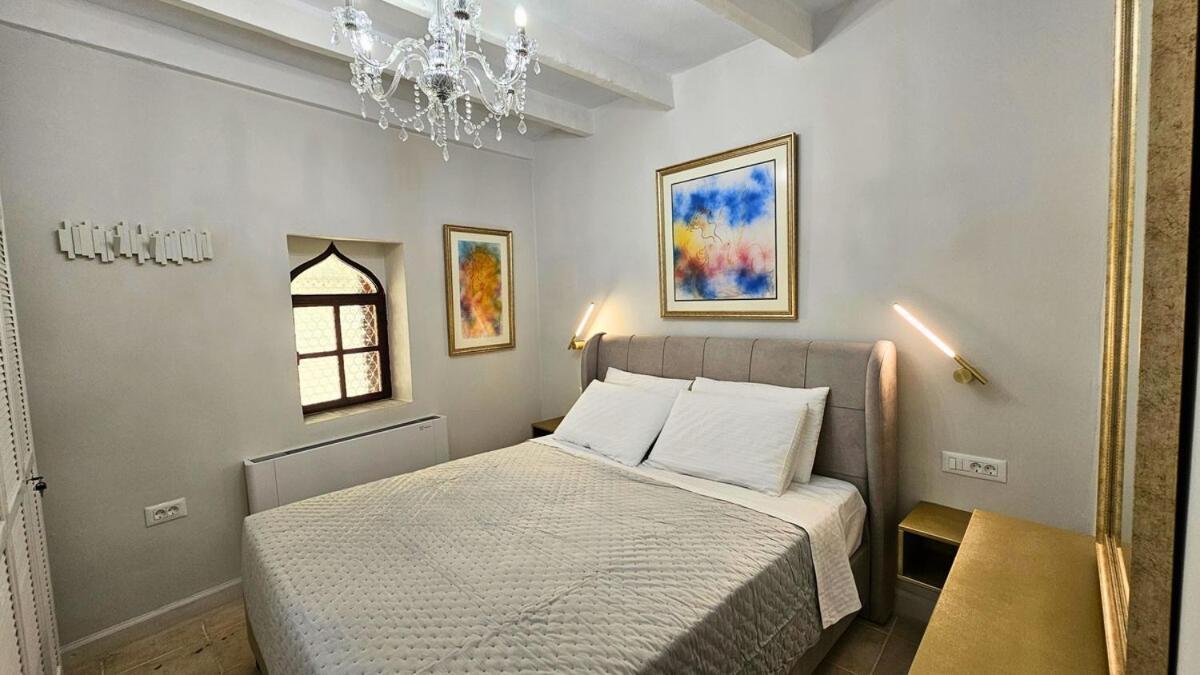 Villa Old Town Pearl *